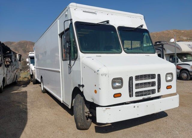 2017 FORD Commercial Chassis