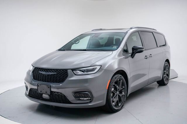 2025 CHRYSLER Pacifica