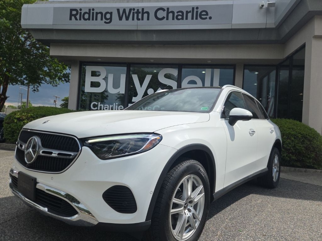 2025 MERCEDES-BENZ GLC-Class