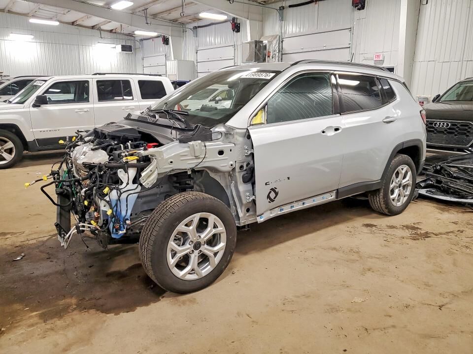 2025 JEEP Compass