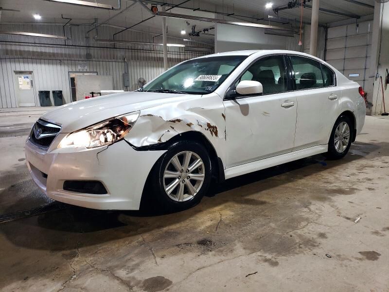 2012 SUBARU Legacy