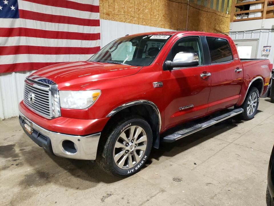 2011 TOYOTA Tundra