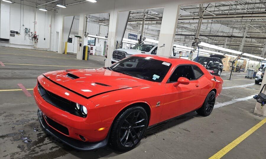 2020 DODGE Challenger