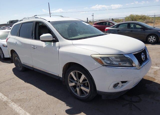 2014 NISSAN Pathfinder