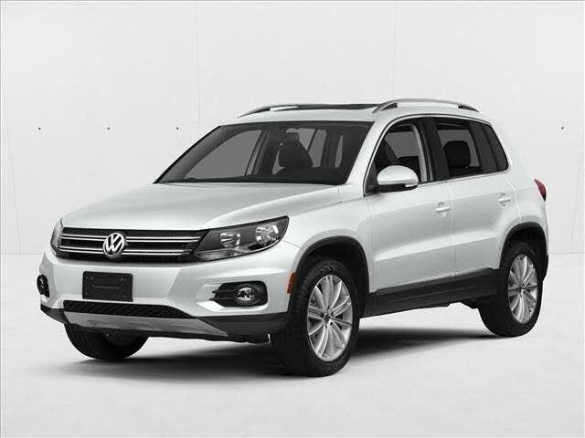 2017 VOLKSWAGEN Tiguan