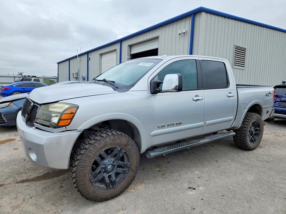 2010 NISSAN Titan