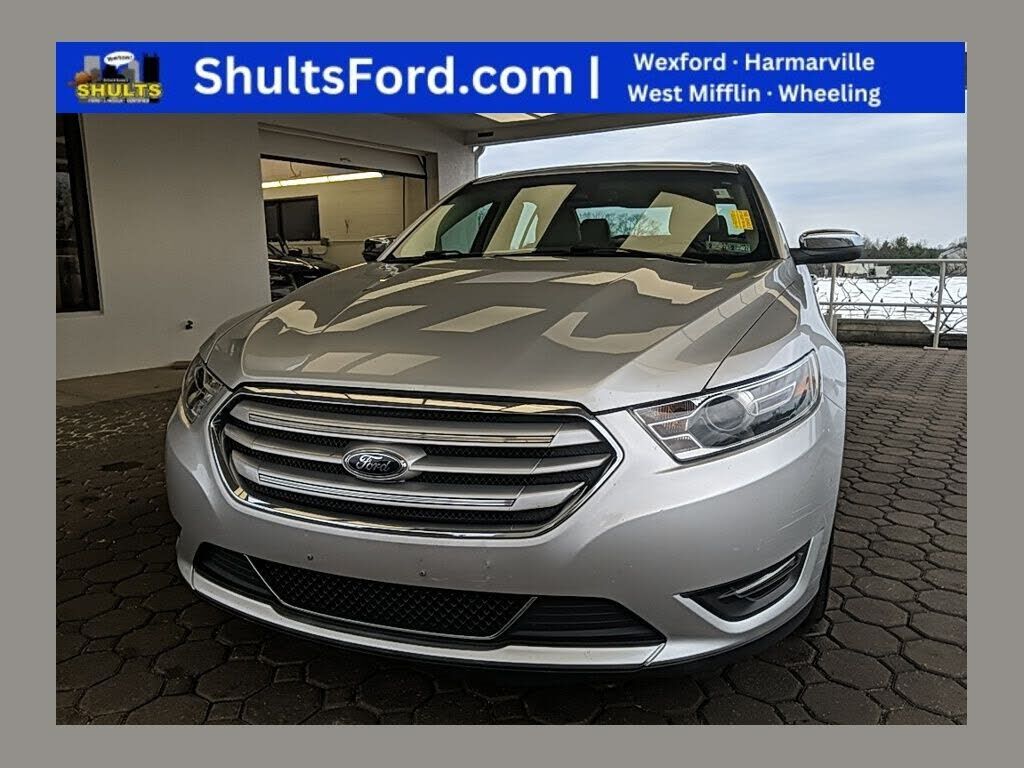 2017 FORD Taurus