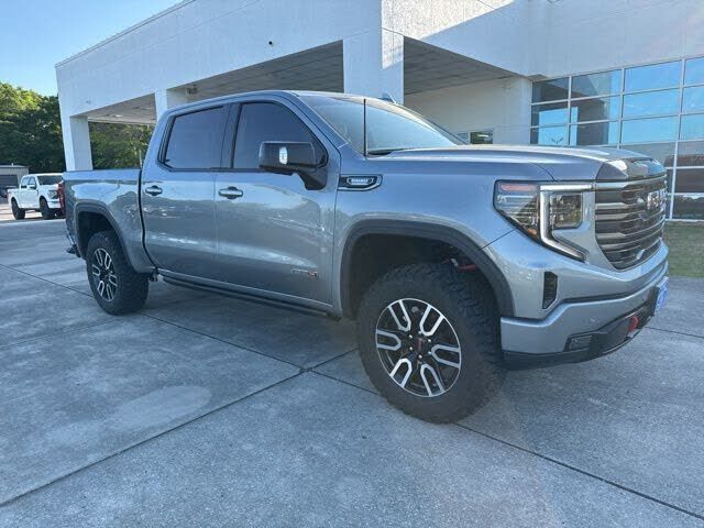 2025 GMC Sierra