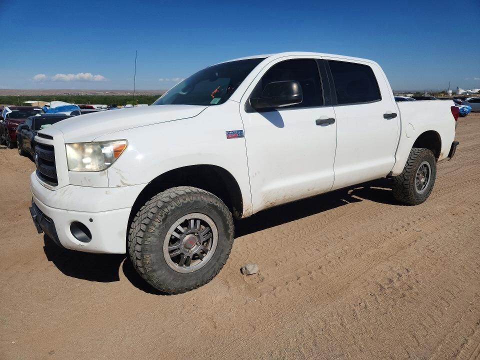 2012 TOYOTA Tundra
