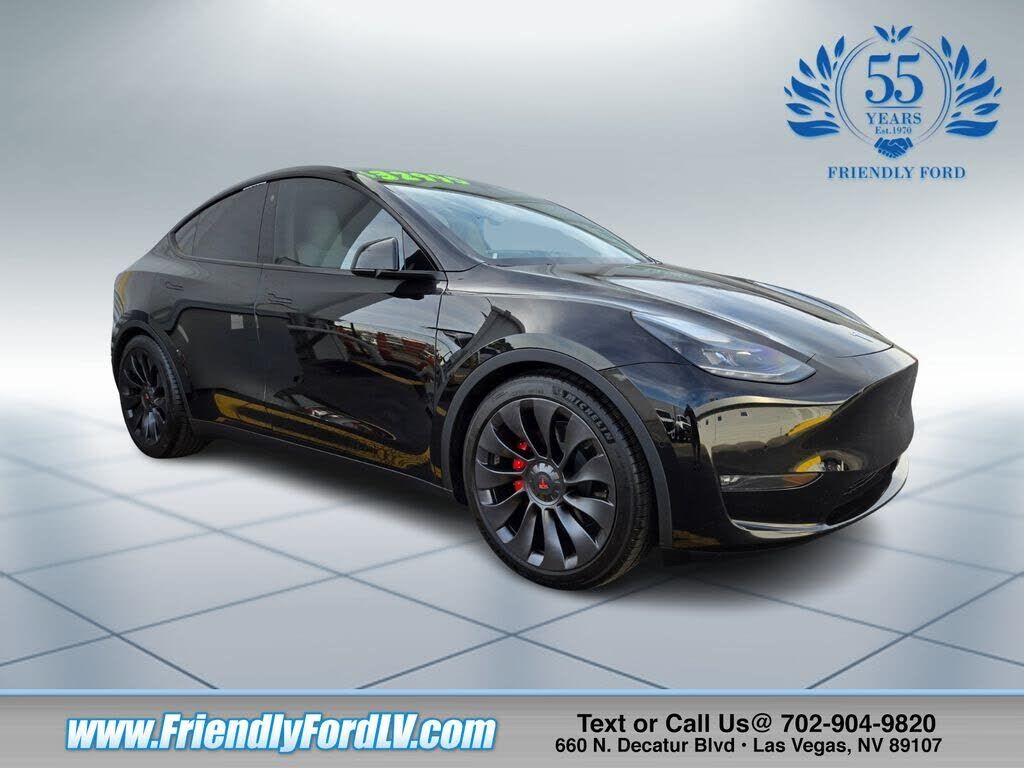 2022 TESLA Model Y