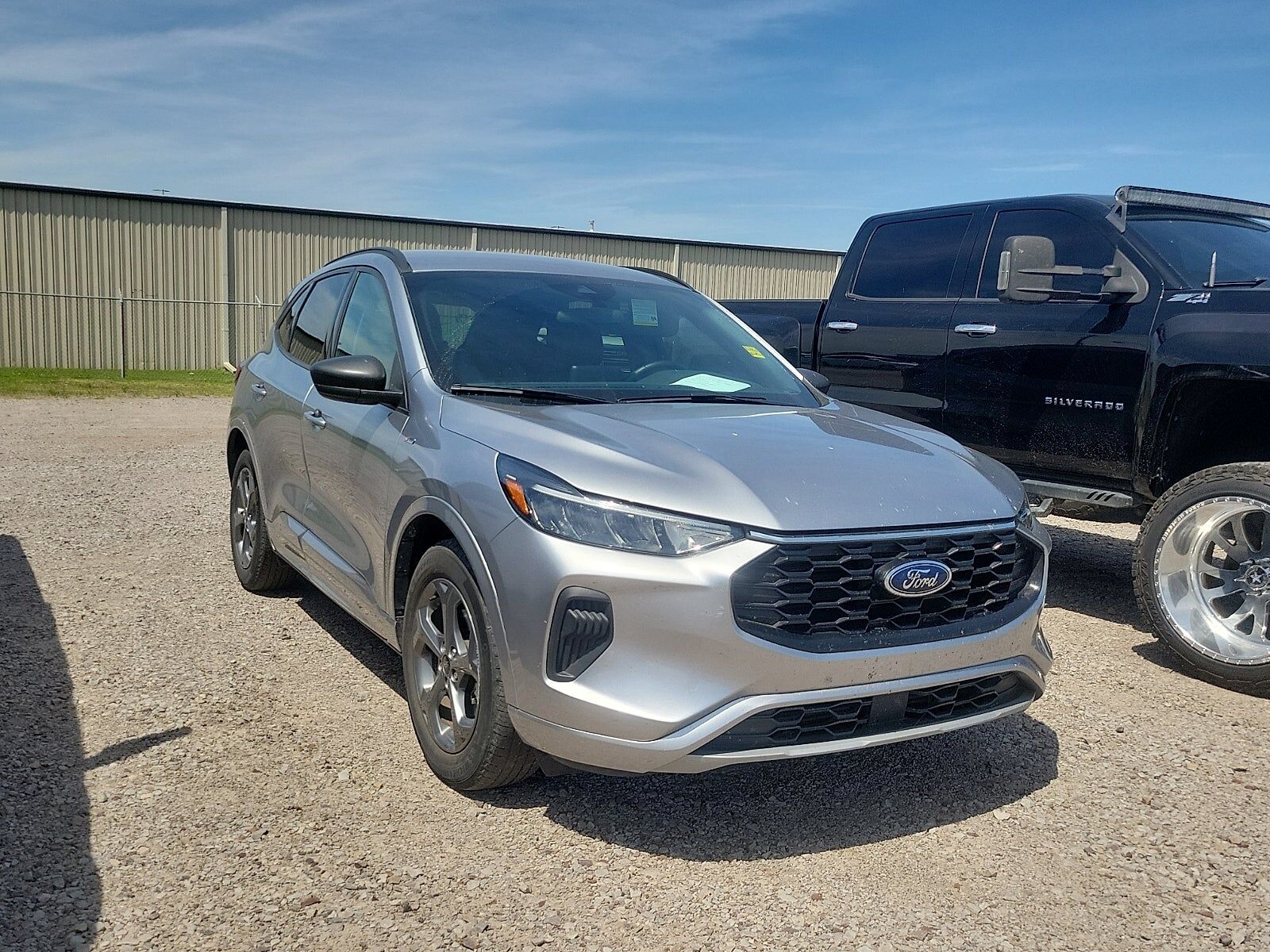2024 FORD Escape