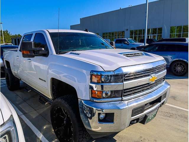 2017 CHEVROLET Silverado