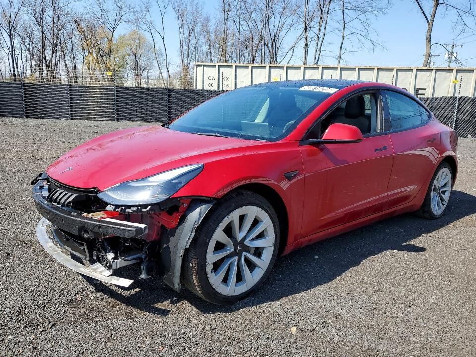 2022 TESLA Model 3