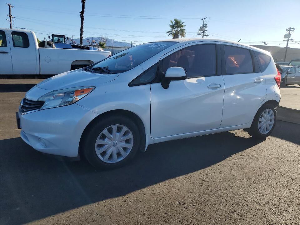 2014 NISSAN Versa