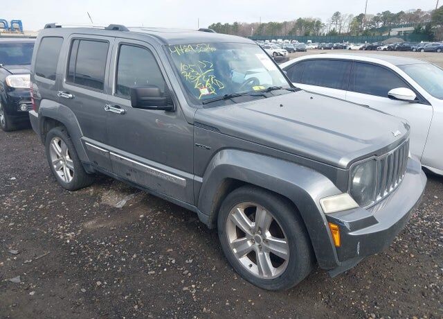2012 JEEP Liberty