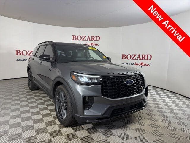 2025 FORD Explorer