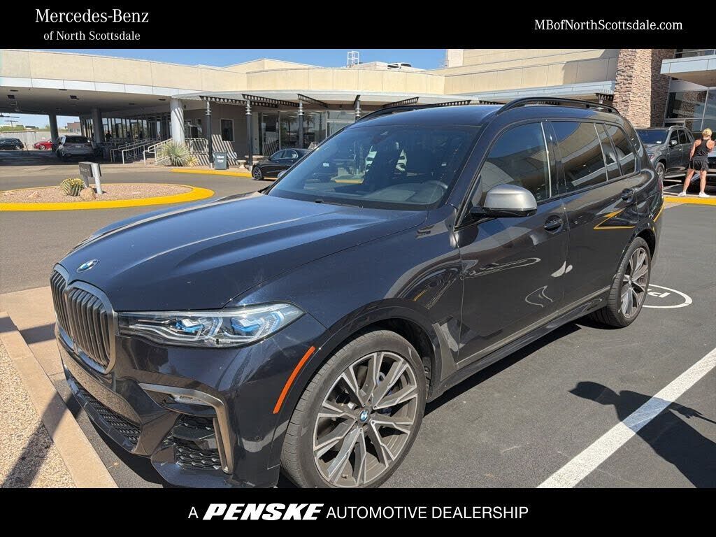 2021 BMW X7