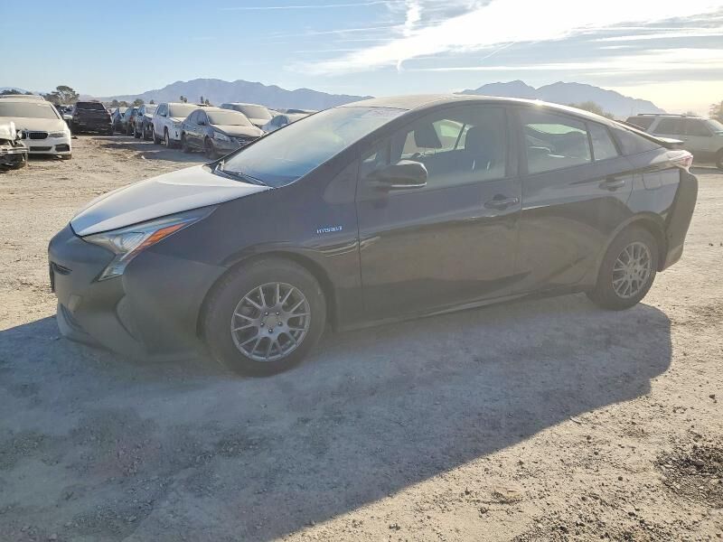 2016 TOYOTA PRIUS