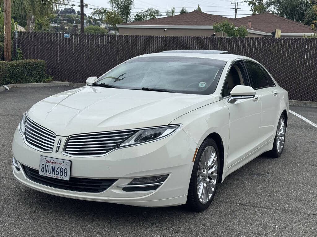 2013 LINCOLN MKZ
