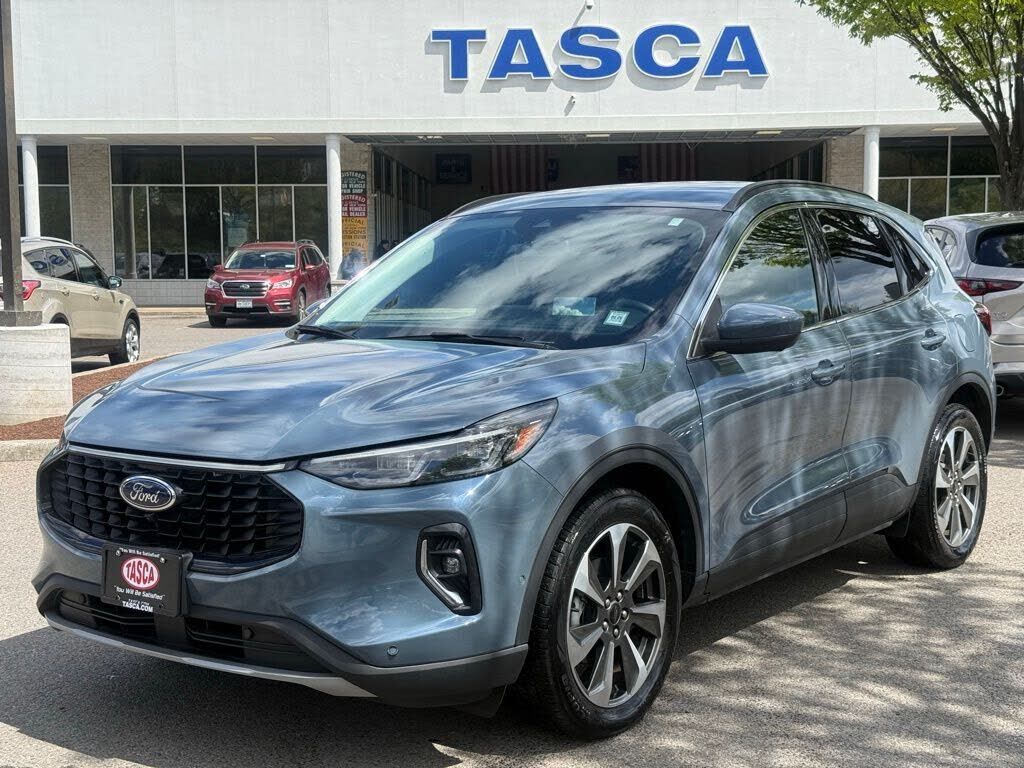 2023 FORD Escape
