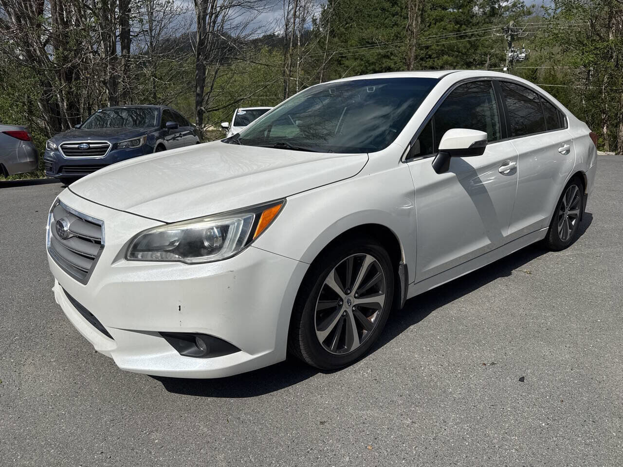 2016 SUBARU Legacy