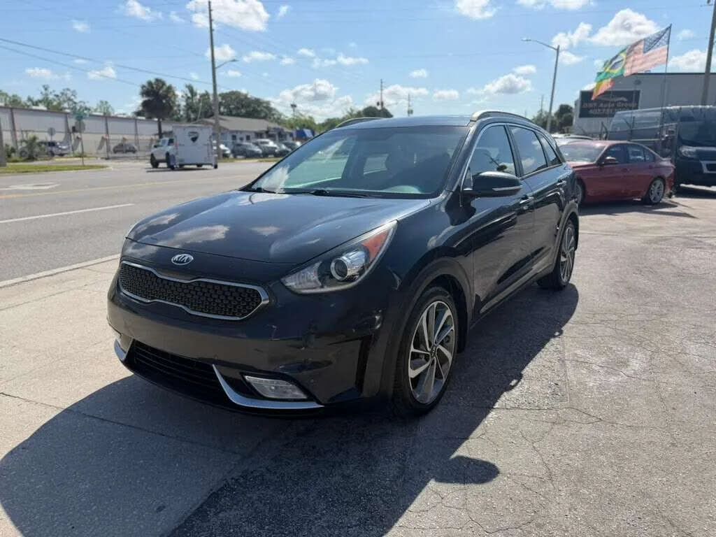 2017 KIA Niro