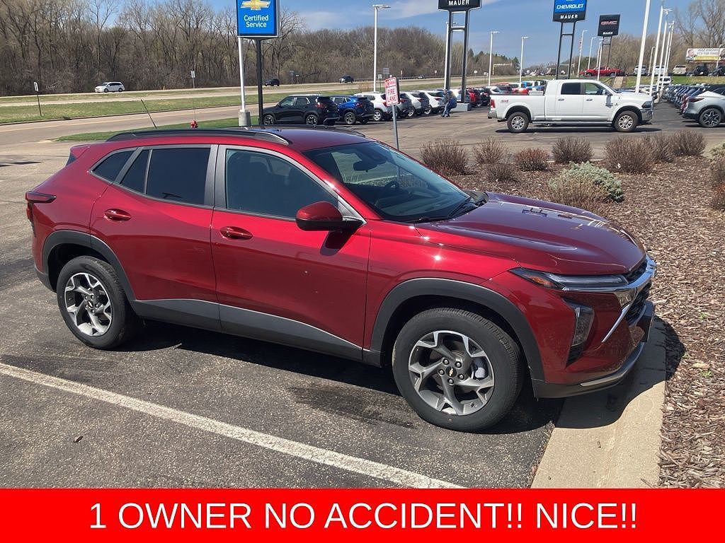 2024 CHEVROLET Trax