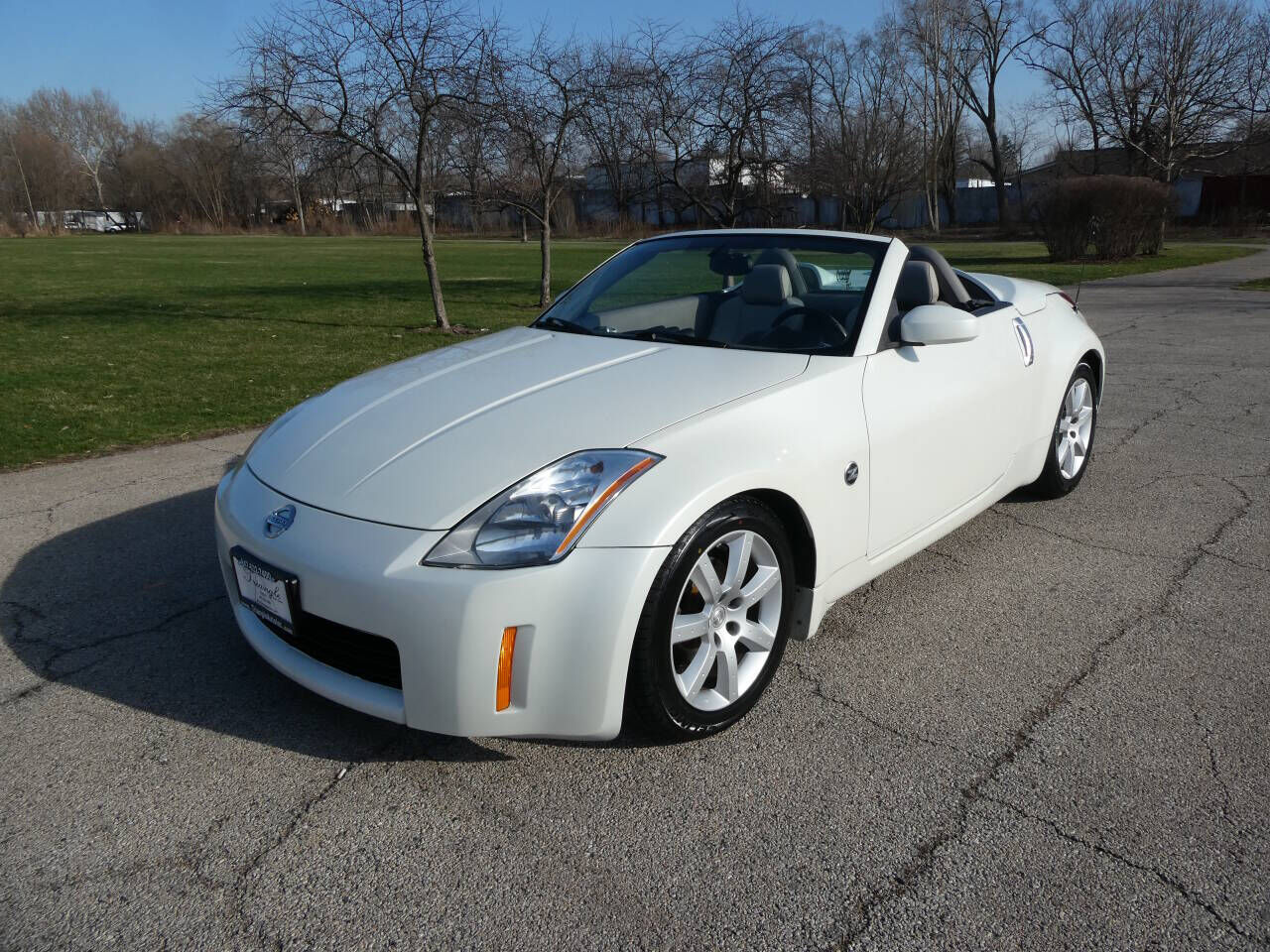 2005 NISSAN 350Z