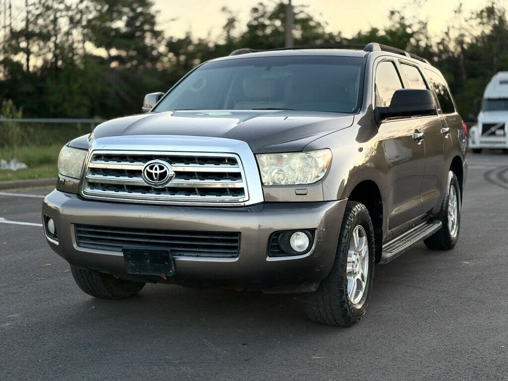 2012 TOYOTA Sequoia