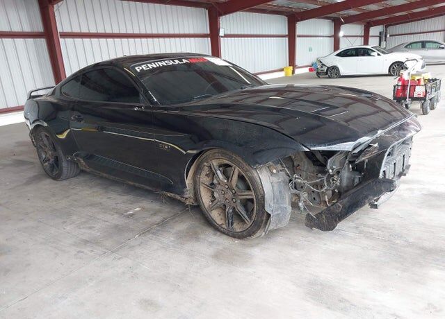 2020 FORD Mustang
