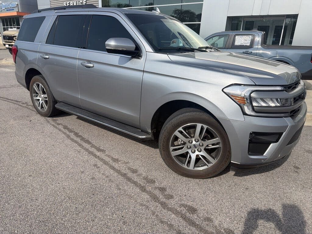 2023 FORD Expedition