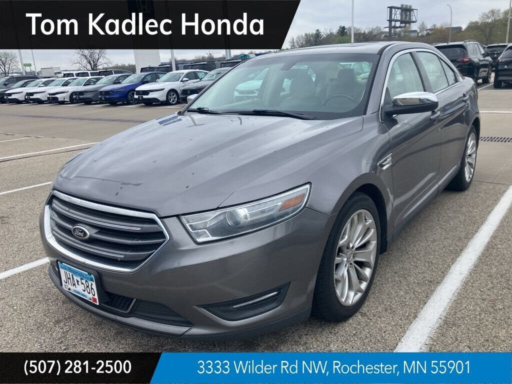 2013 FORD Taurus