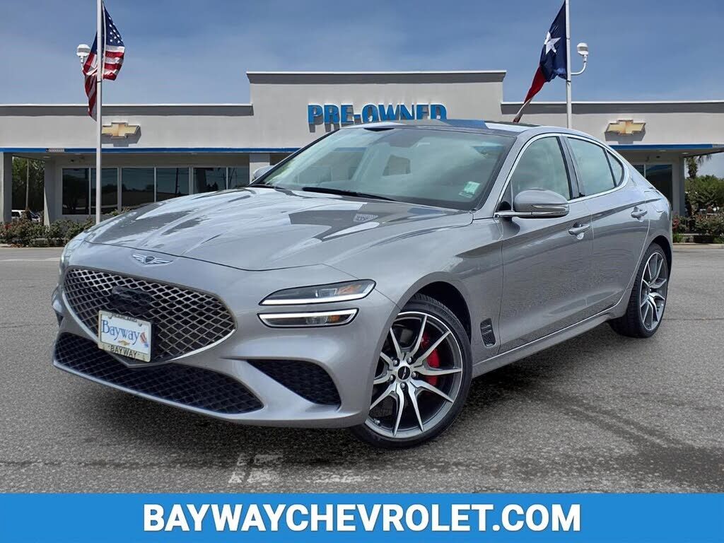2025 GENESIS G70