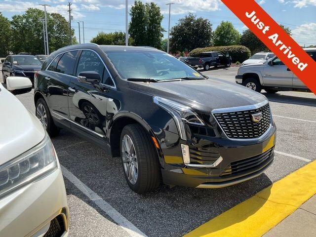 2025 CADILLAC XT5