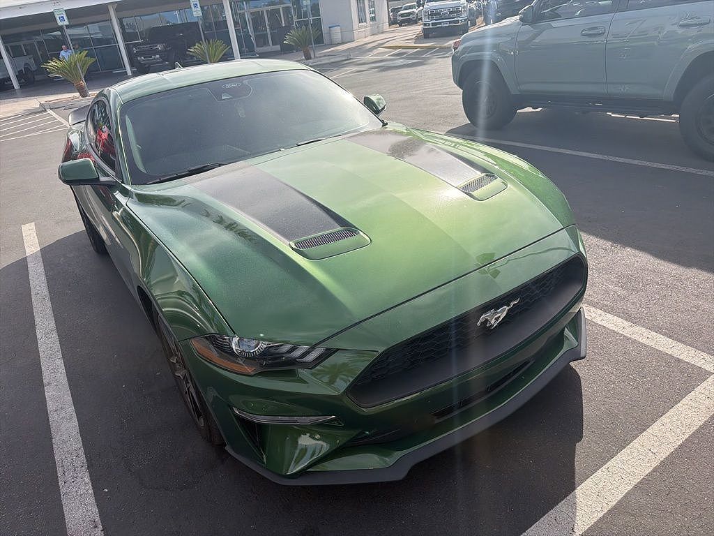 2022 FORD Mustang