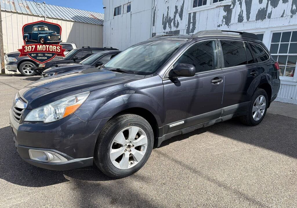 2012 SUBARU Outback