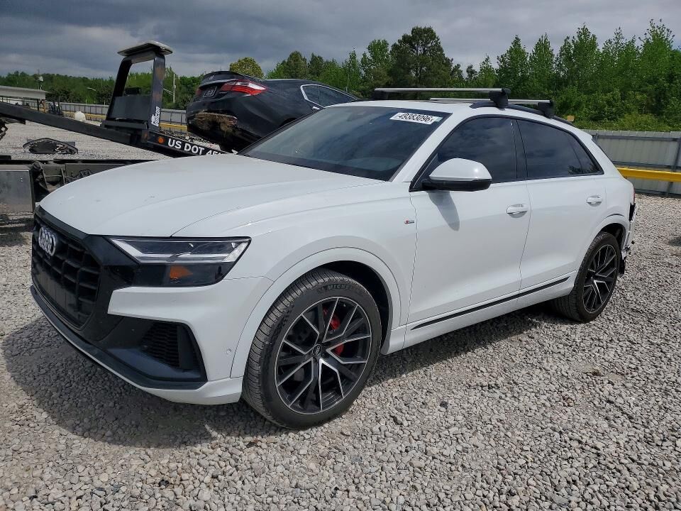 2021 AUDI Q8