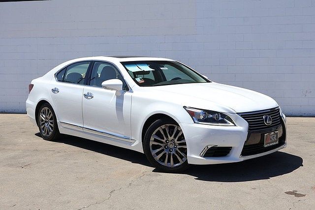 2015 LEXUS LS