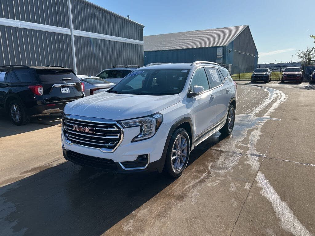 2023 GMC Terrain