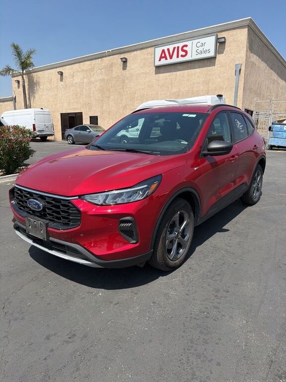 2025 FORD Escape