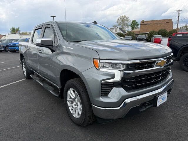 2023 CHEVROLET Silverado