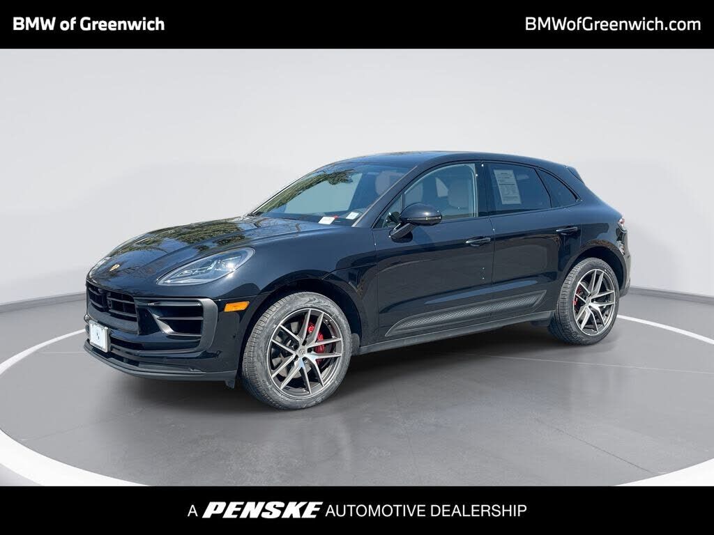 2023 PORSCHE Macan