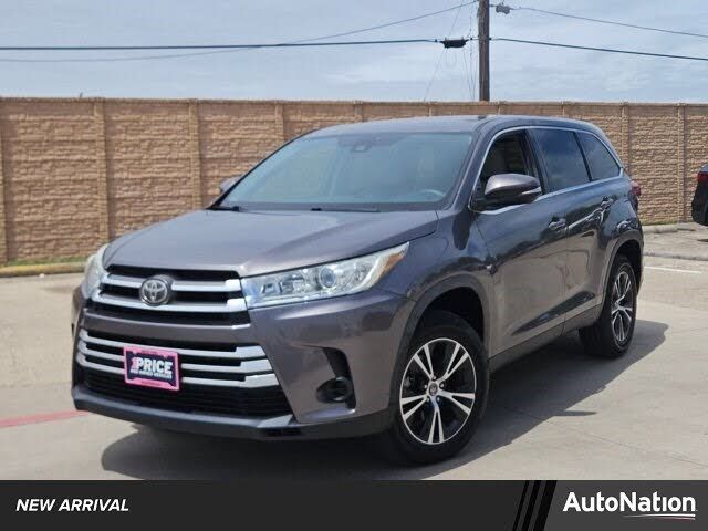 2019 TOYOTA Highlander