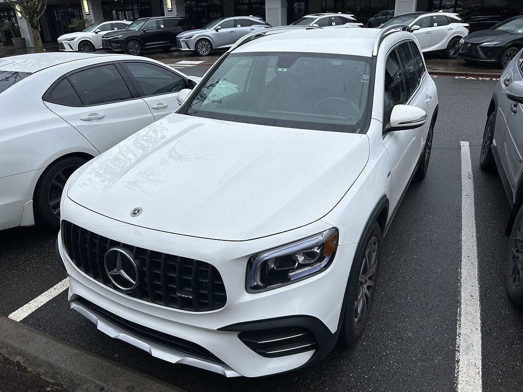 2023 MERCEDES-BENZ GLB-Class