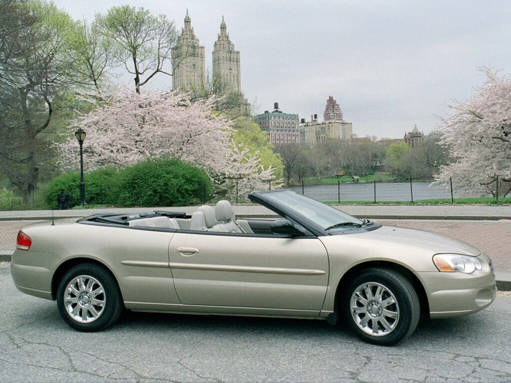2005 CHRYSLER Sebring