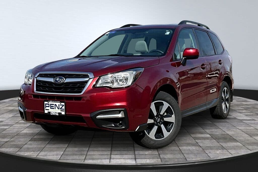 2018 SUBARU Forester