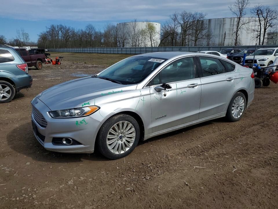 2013 FORD Fusion