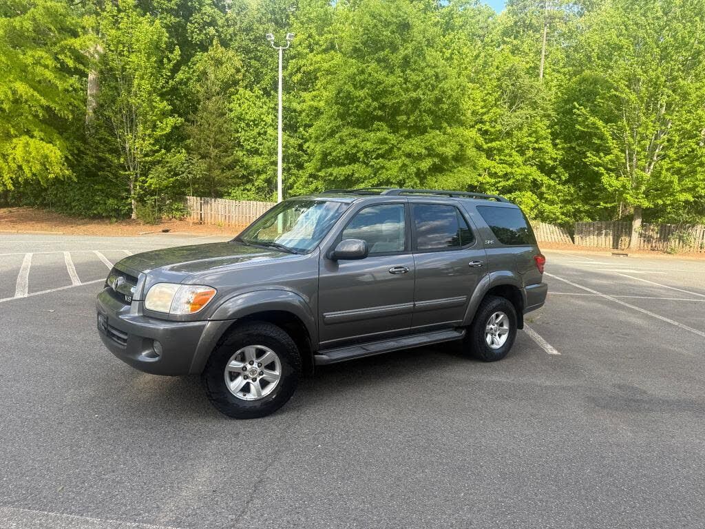 2005 TOYOTA Sequoia