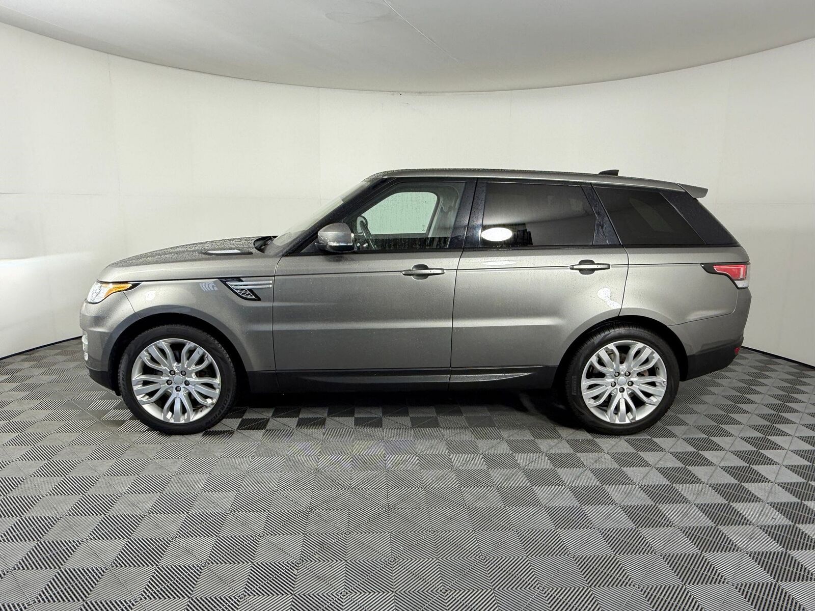 2017 LAND ROVER Range Rover Sport