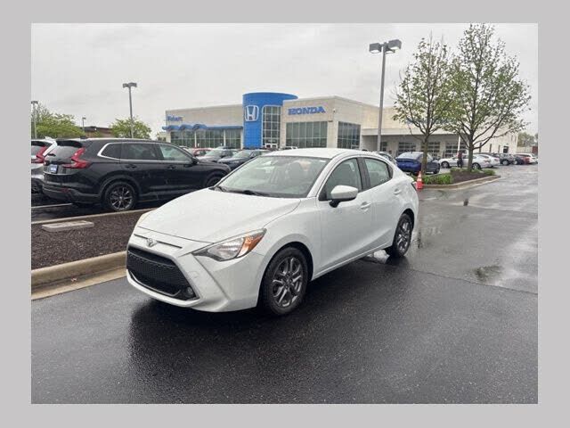 2019 TOYOTA Yaris